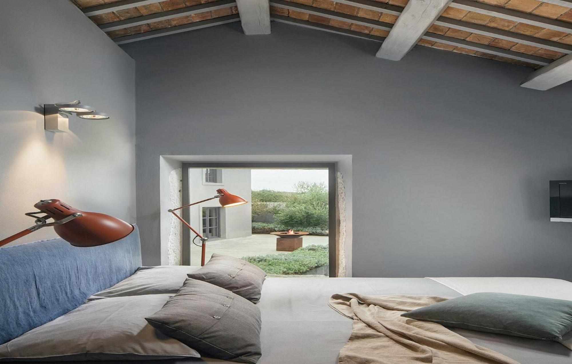 Cozy Home In Tinjan With Outdoor Swimming Pool Exterior photo