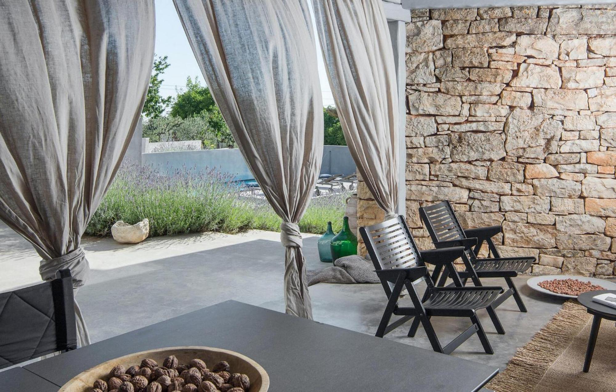 Cozy Home In Tinjan With Outdoor Swimming Pool Exterior photo